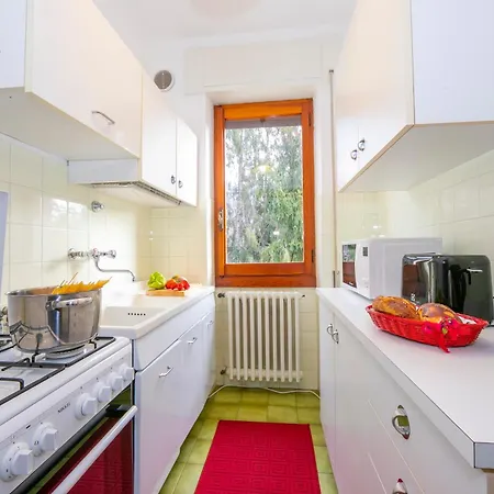 La Verbanina Apartment *
