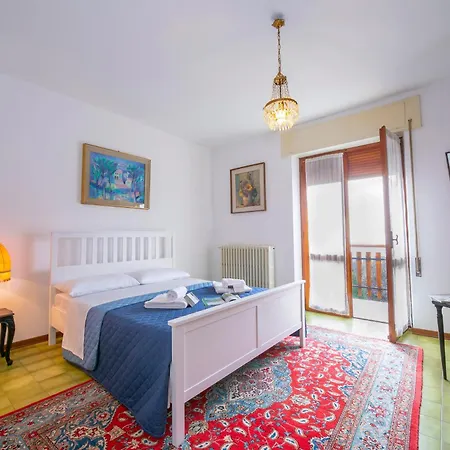 La Verbanina 2 - Maggiore Views Duplex For 4 - Happy
